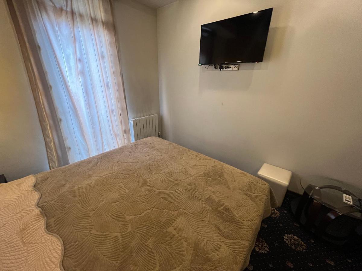 Hotel New Royal Tbilissi Extérieur photo