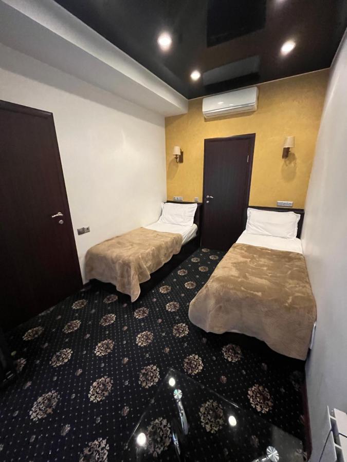 Hotel New Royal Tbilissi Extérieur photo
