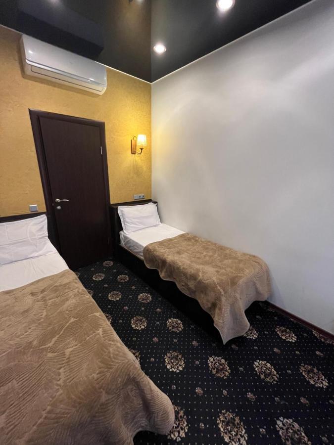 Hotel New Royal Tbilissi Extérieur photo