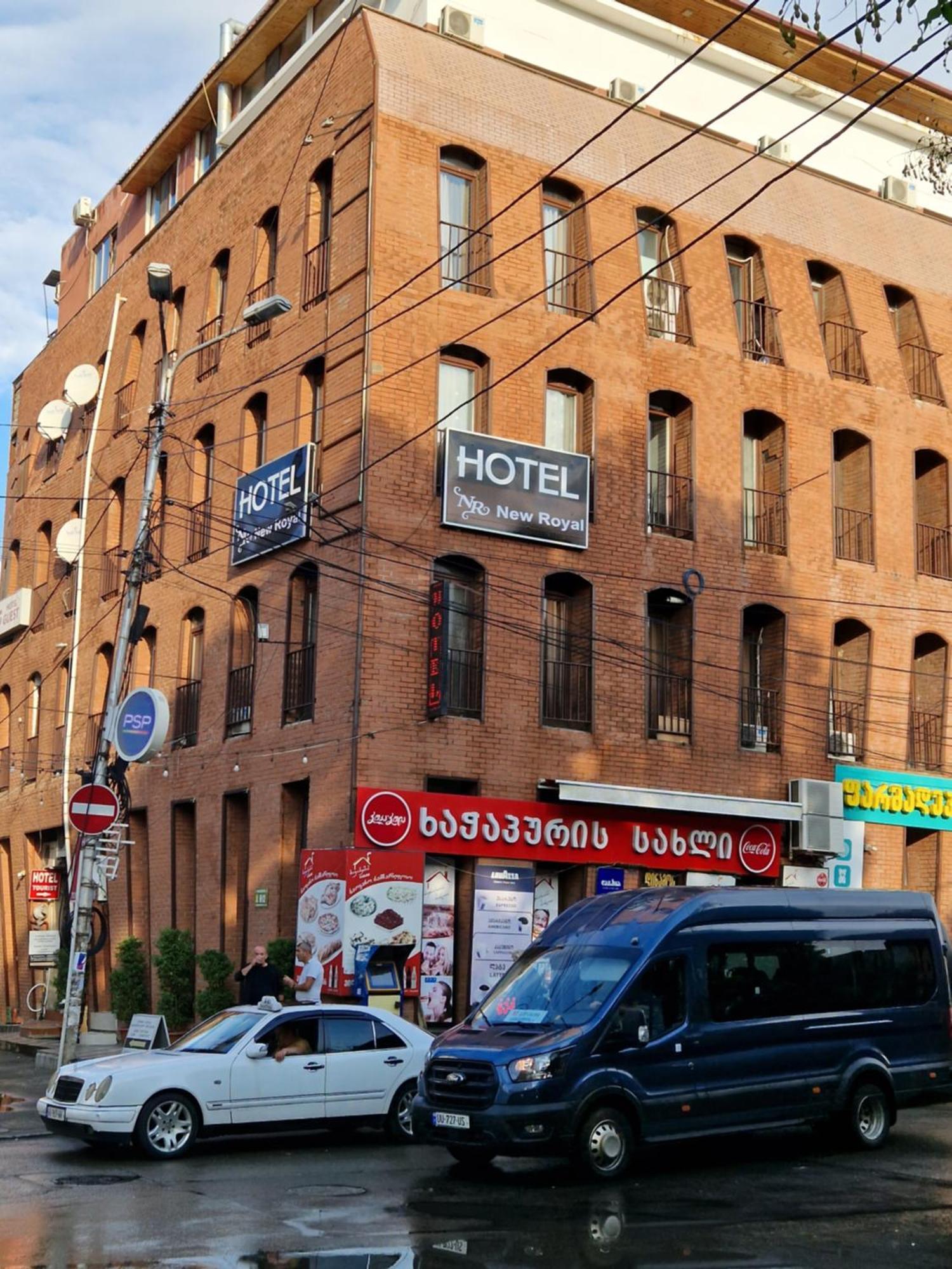 Hotel New Royal Tbilissi Extérieur photo