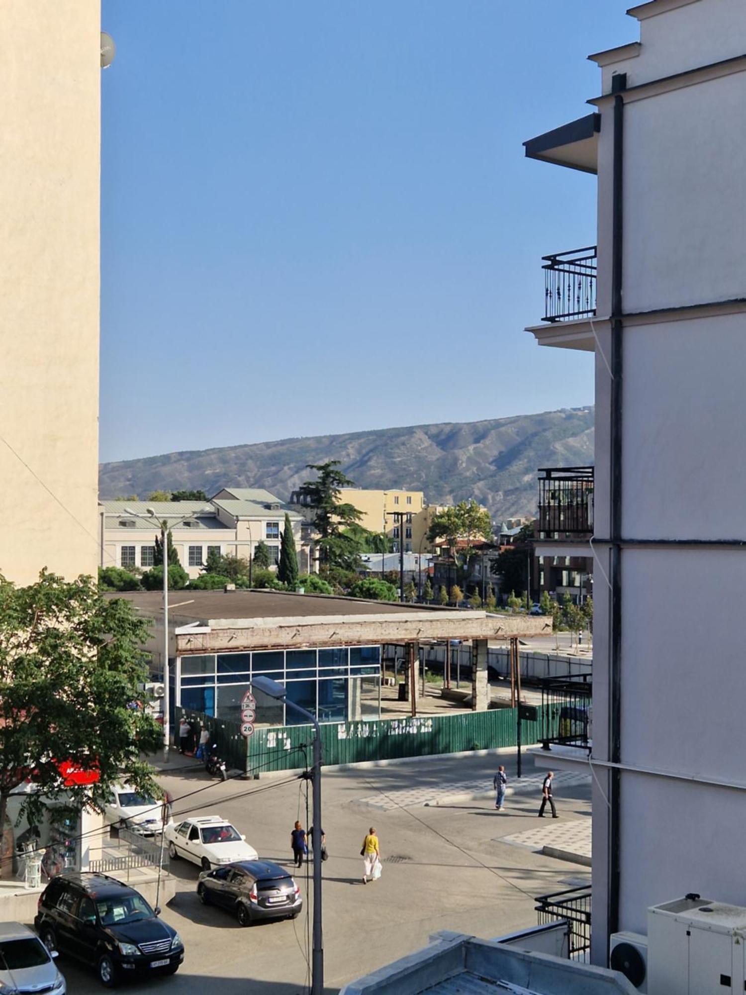 Hotel New Royal Tbilissi Chambre photo